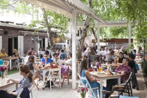Bajloni, jazz bar, bar & beyond, wine bar